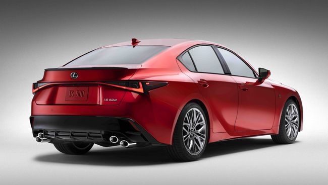 レクサスISの高性能バージョン「IS 500 Fスポーツ パフォーマンス」が